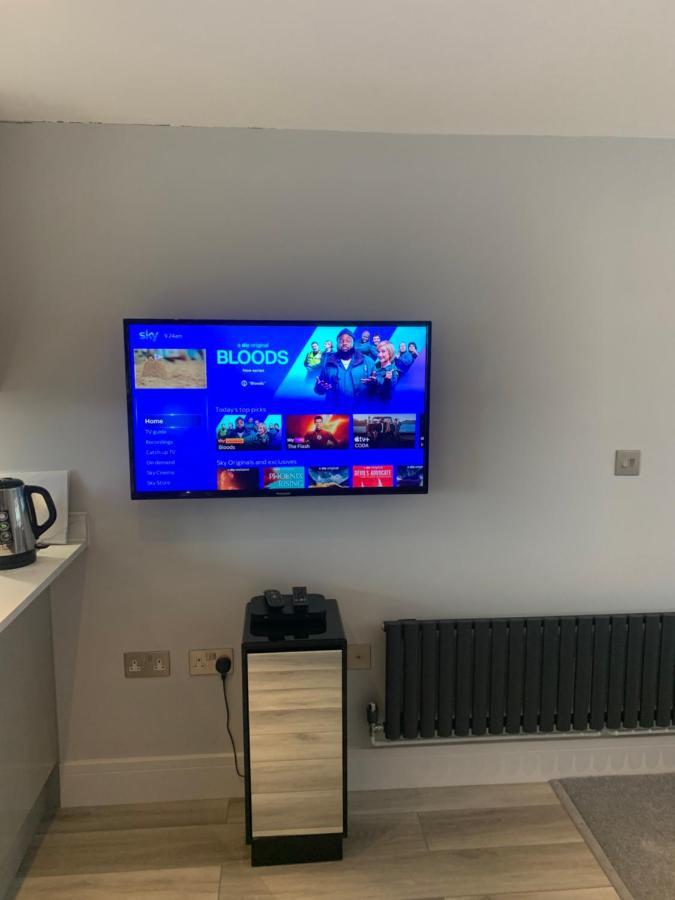 Cosy Beautiful One Bedroom Flat Ντόρκινγκ Εξωτερικό φωτογραφία
